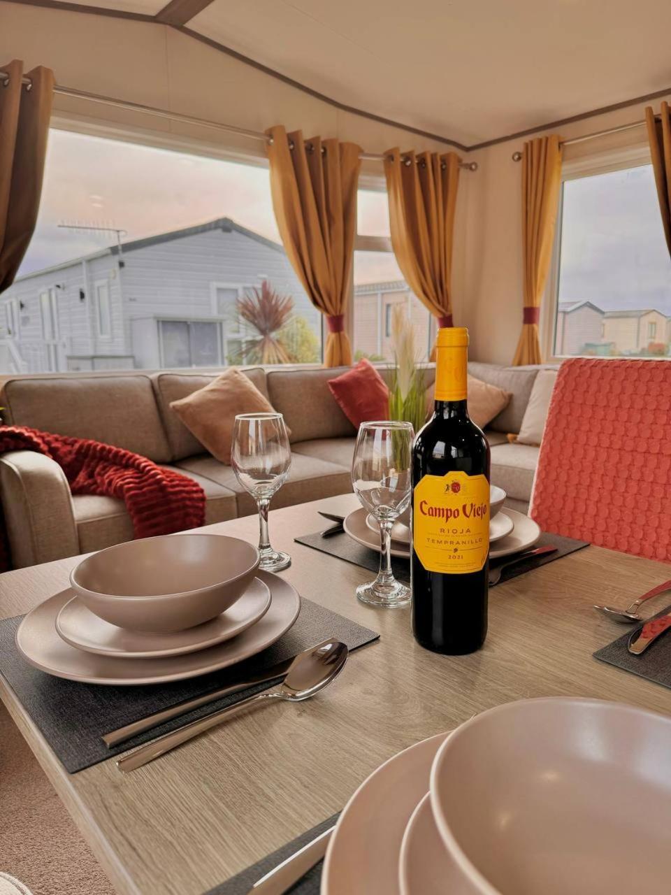 Holiday Home In Durdle Door With Stunning Sea View เวสต์ลัลเวิร์ธ ภายนอก รูปภาพ